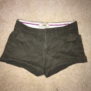 dark green khaki shorts